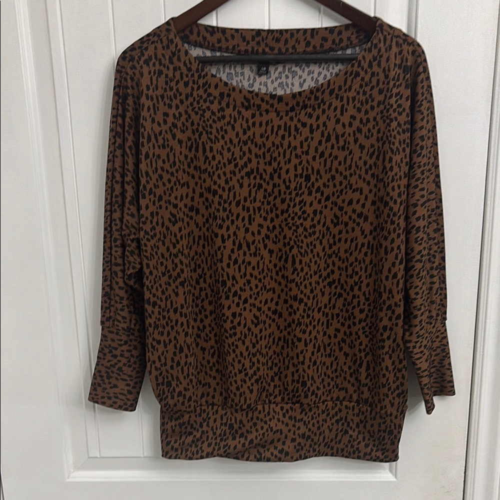 JULES & LEOPOLD Animal Print Women's Top